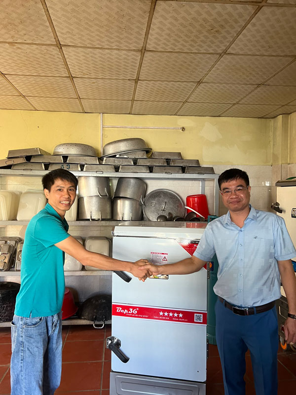 dự án tủ nấu cơm từ thiện cho các điểm trường khó khăn tỉnh Sơn La 11